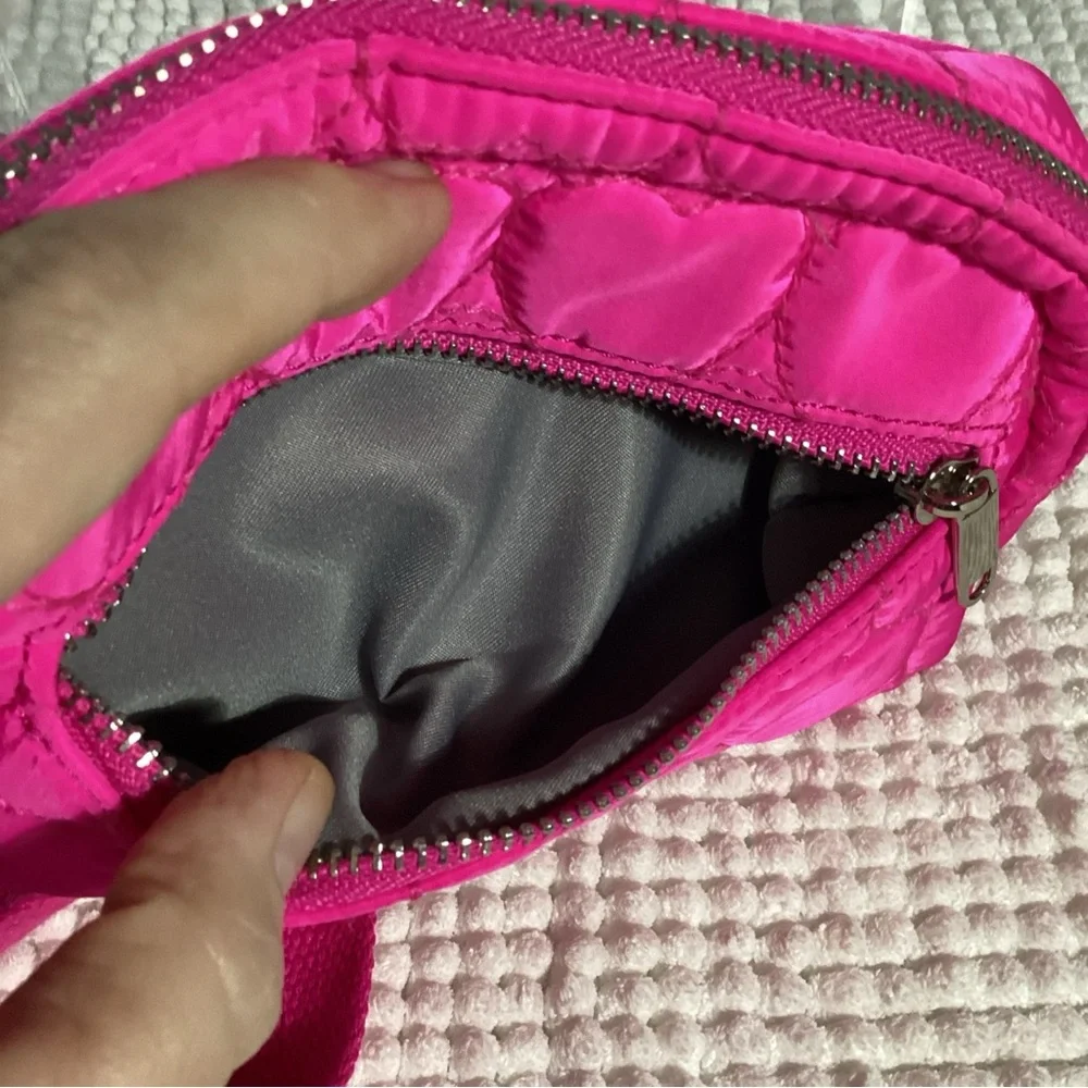 Wild Fable Pink Quilted Puffy Hearts Fanny Pack Waist Belt Bag Crossbody